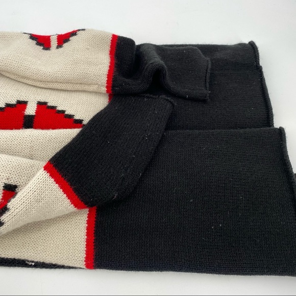BB Dakota Cardigan Sweater S Black Red Aztec Wool Knit - Picture 11 of 12
